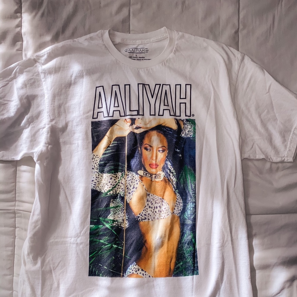 Forever 21 Aaliyah shirt